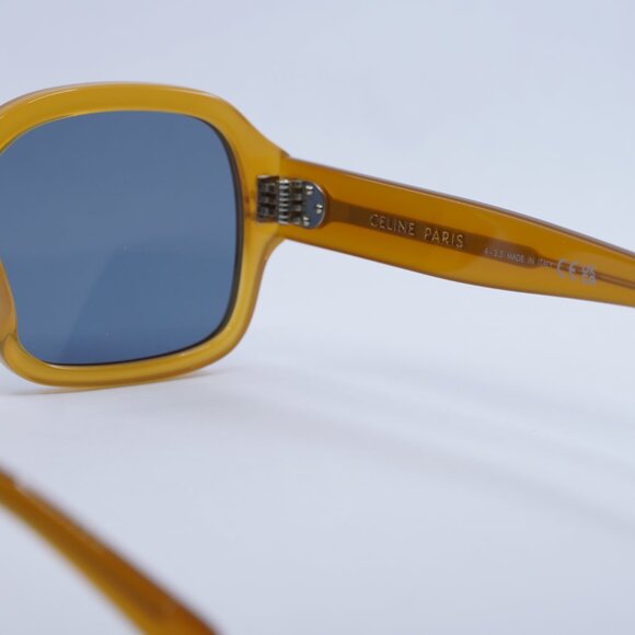 🕶️ New Celine CL40266U 47V Sunglasses - Milky Honey Frame, Blue Lenses - Picture 7 of 10